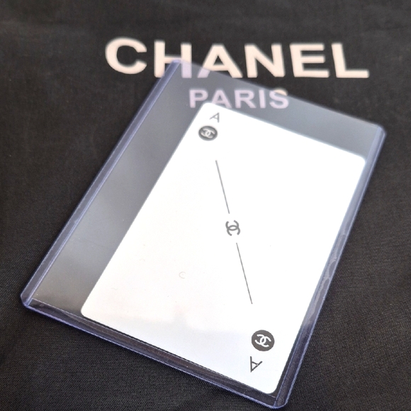 CHANEL Black and White ACE Card w/Sleeve - Picture 1 of 6